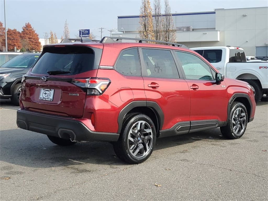 New 2025 Subaru Forester Hybrid Limited SUV