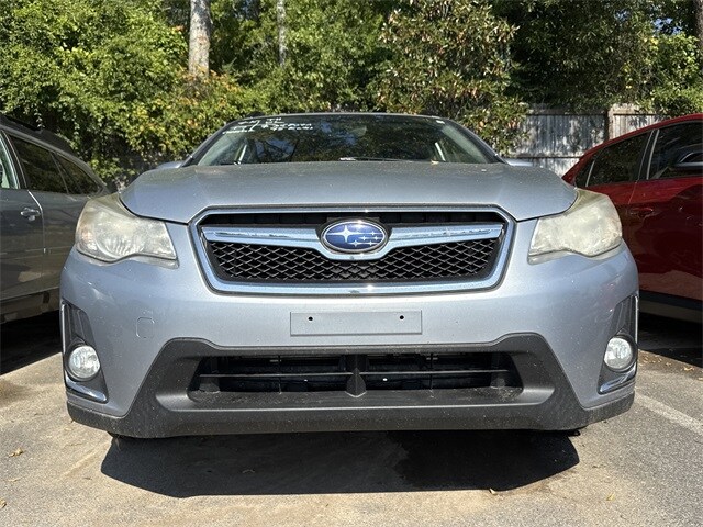 2017 Subaru Crosstrek 2.0i Limited photo 2