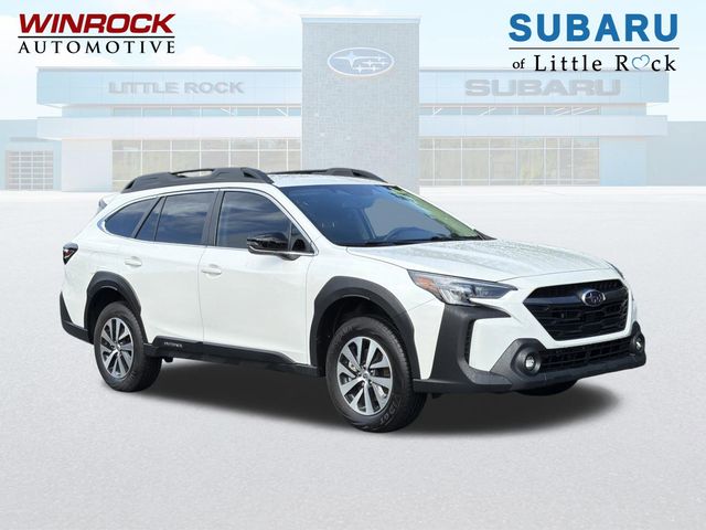 2025 Subaru Outback Premium's photo