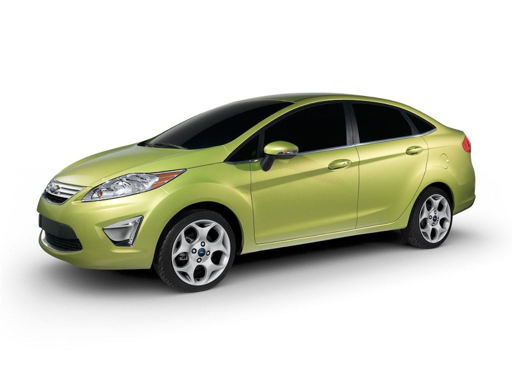 Used 2013 Ford Fiesta SE Sedan