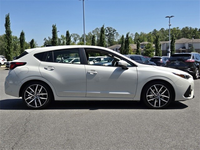 2024 Subaru Impreza Sport photo 2
