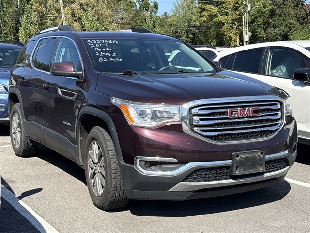 2017 Gmc Acadia SLE photo 3