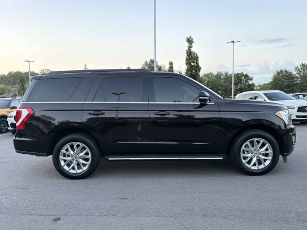 Used 2021 Ford Expedition XLT SUV