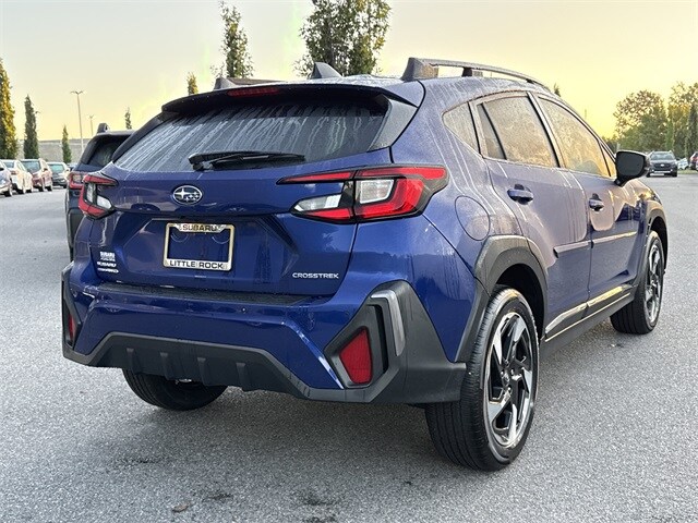 2025 Subaru Crosstrek Limited photo 2