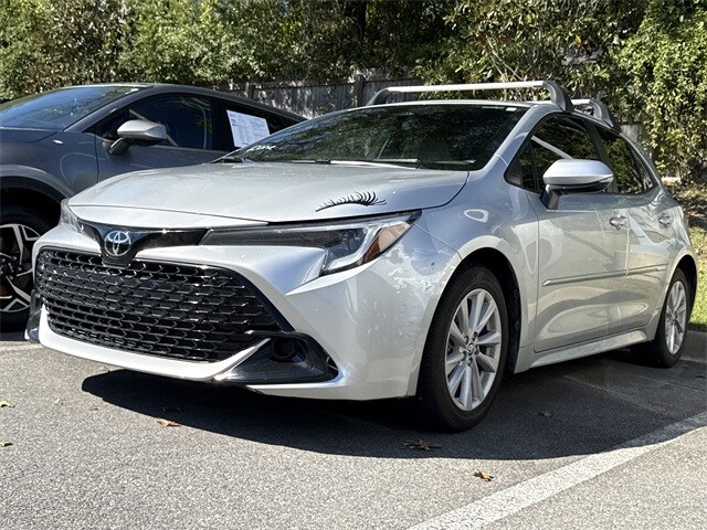 2023 Toyota Corolla SE photo 3