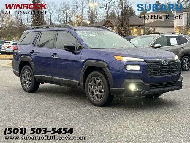 2026 Subaru Outback Premium's photo