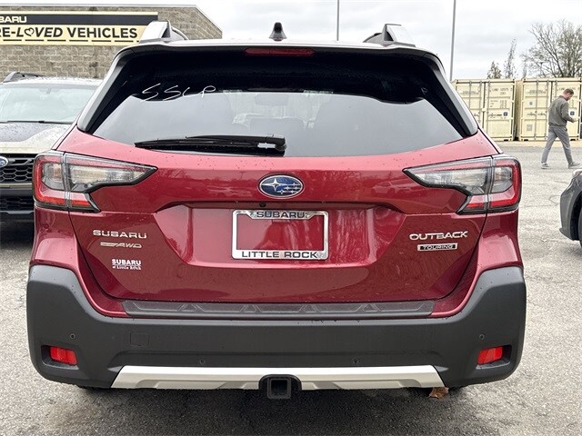 2025 Subaru Outback Touring photo 4