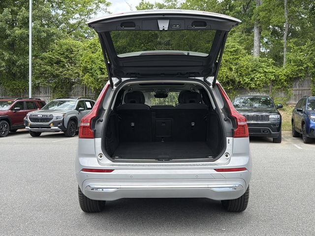 2023 Volvo XC60 Plus - Photo 9