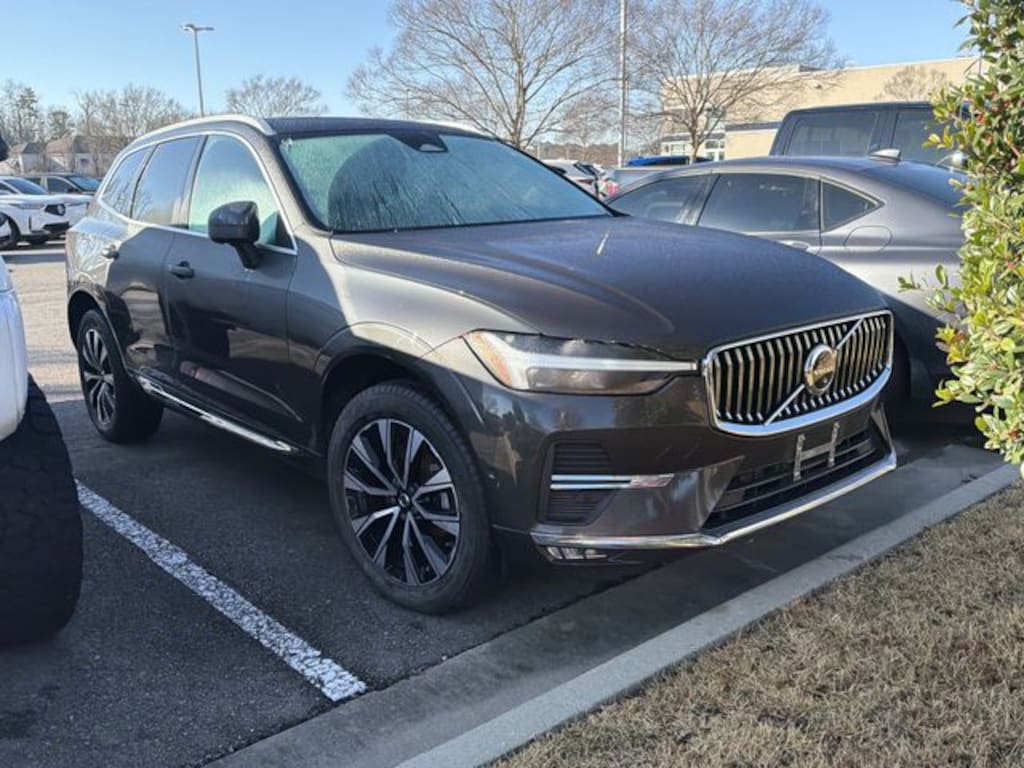Used 2023 Volvo XC60 B5 Plus Bright Theme SUV