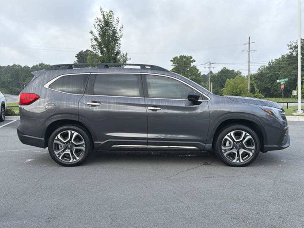 Used 2025 Subaru Ascent Touring SUV