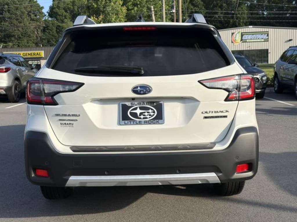 Used 2025 Subaru Outback Touring XT SUV