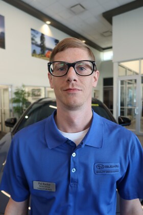 Staff member Philip Rucker from 53d792e82ec8