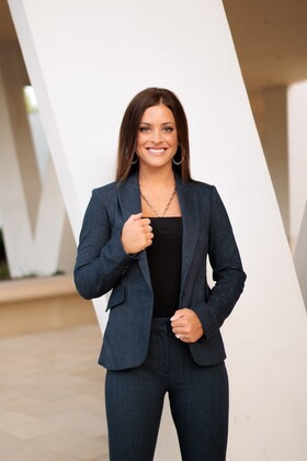 Staff member Sydney Lee from 5b0c26e8b7f3