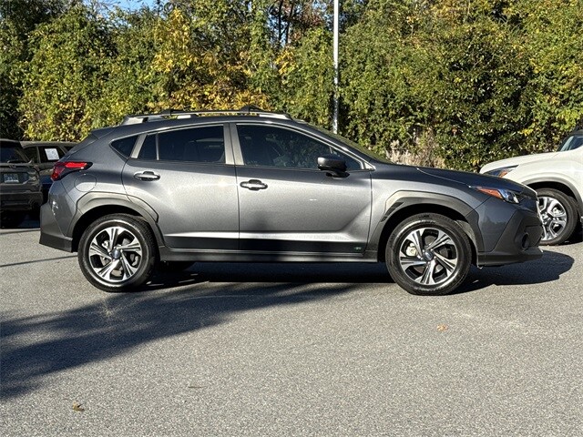 2024 Subaru Crosstrek Premium photo 2
