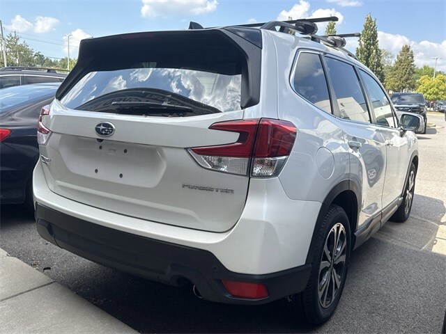 2024 Subaru Forester Limited photo 4