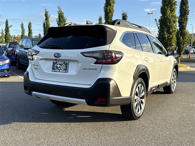 2023 Subaru Outback Limited photo 3