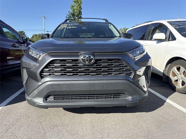 Used 2021 Toyota RAV4 LE with VIN 2T3F1RFV0MC193252 for sale in Northfield, Minnesota