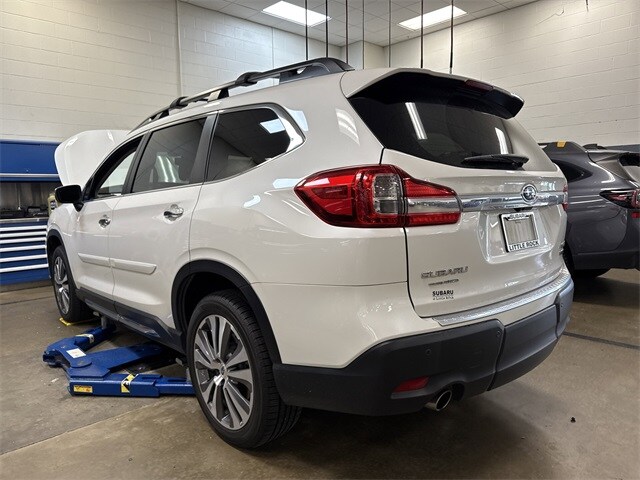2021 Subaru Ascent Touring photo 2