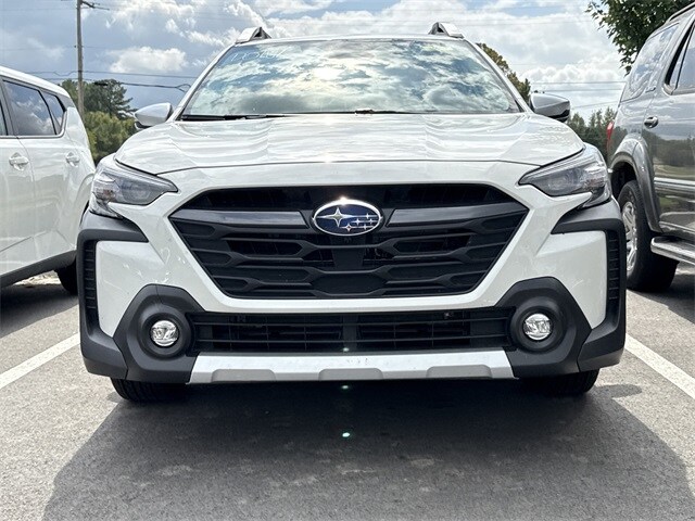 2025 Subaru Outback Touring XT photo 2
