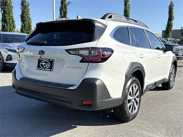 2025 Subaru Outback Premium photo 2