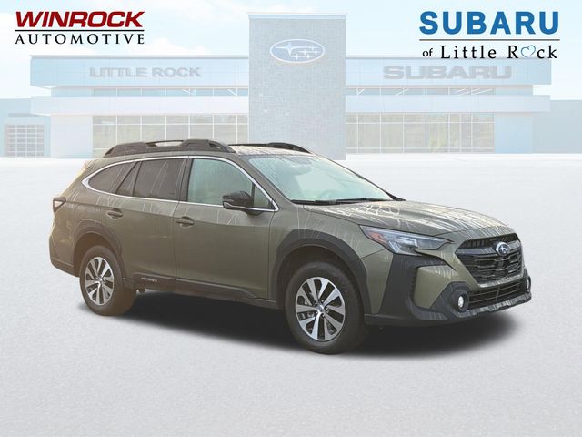 2025 Subaru Outback Premium's photo