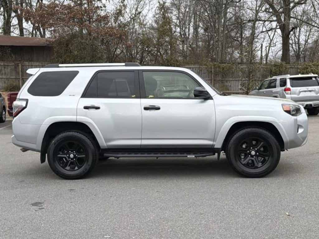 Used 2024 Toyota 4Runner SR5 SUV