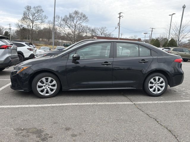 Used 2023 Toyota Corolla LE with VIN 5YFB4MDE9PP059218 for sale in Northfield, Minnesota