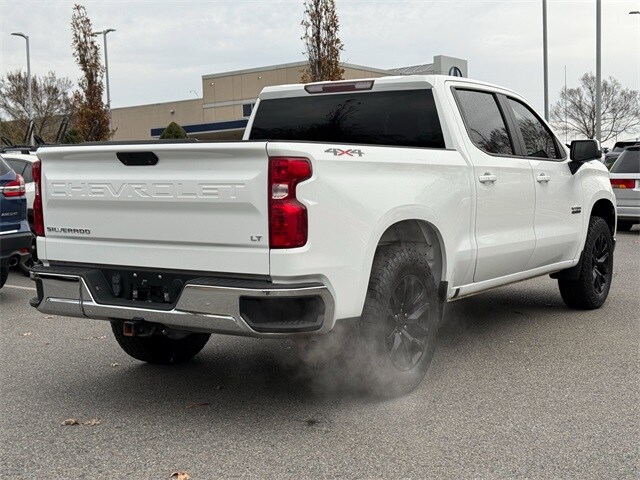 2019 Chevrolet Silverado 1500 LT photo 3
