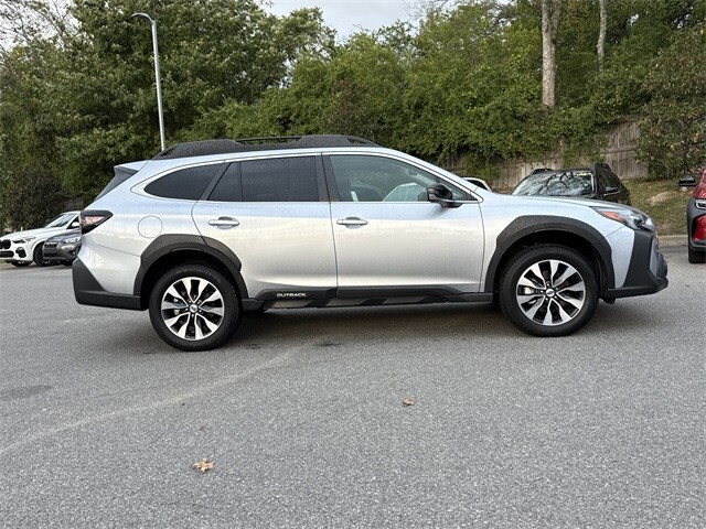 2025 Subaru Outback Limited photo 2