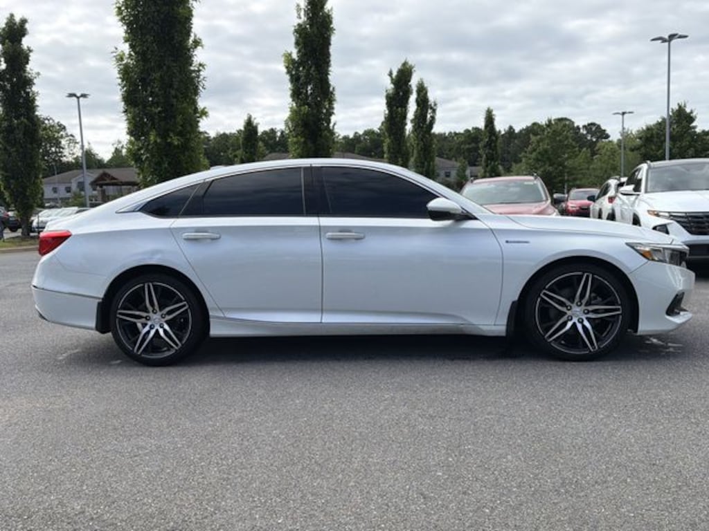 Used 2021 Honda Accord Hybrid Touring Sedan