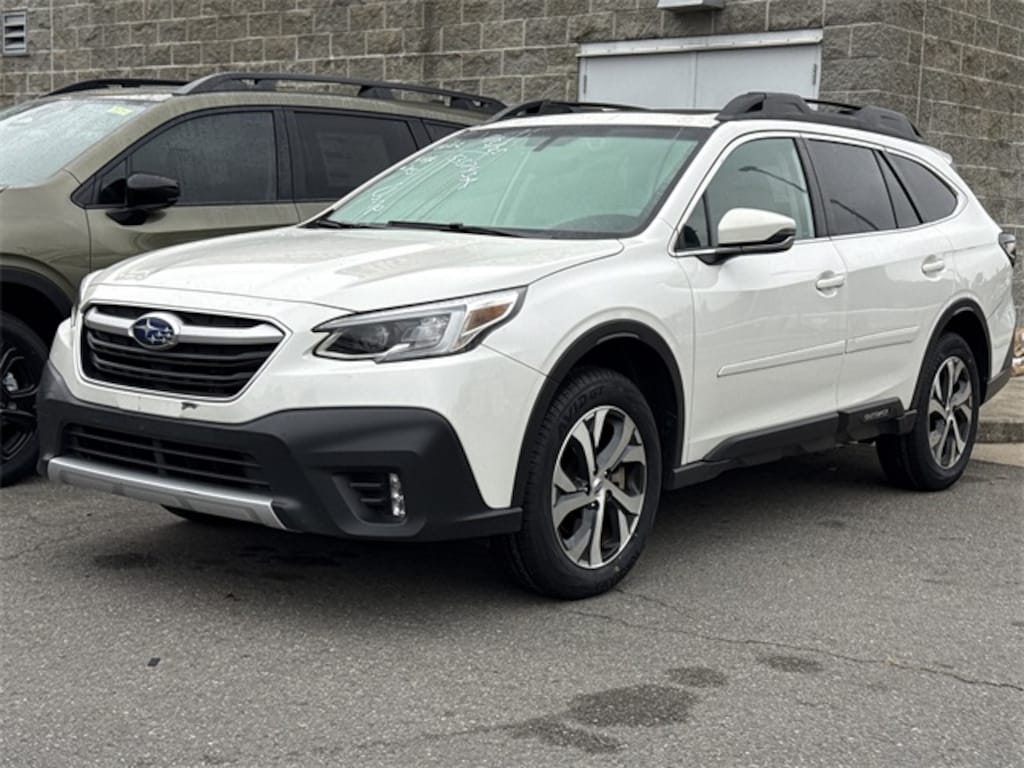 Used 2022 Subaru Outback Limited SUV