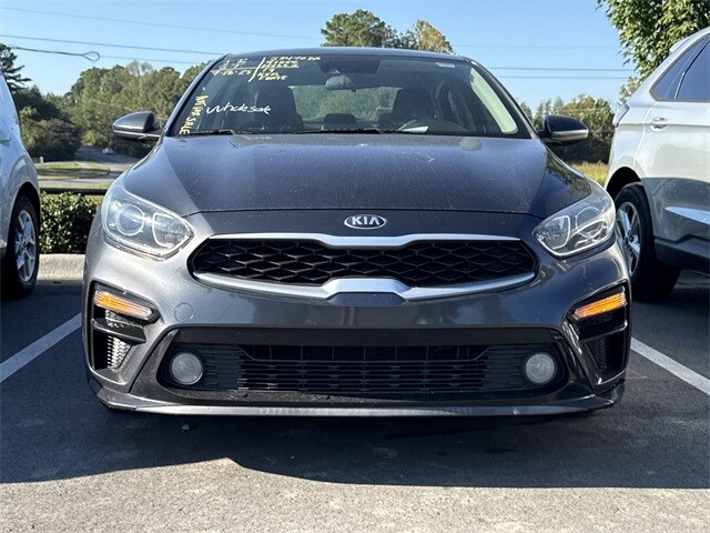 2019 Kia Forte LXS photo 2