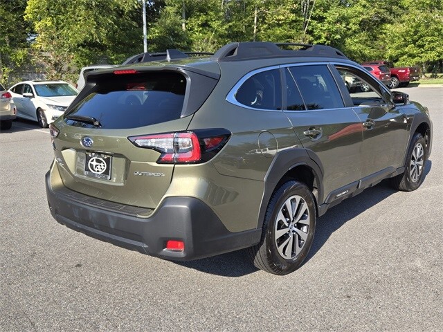 2025 Subaru Outback Premium photo 2