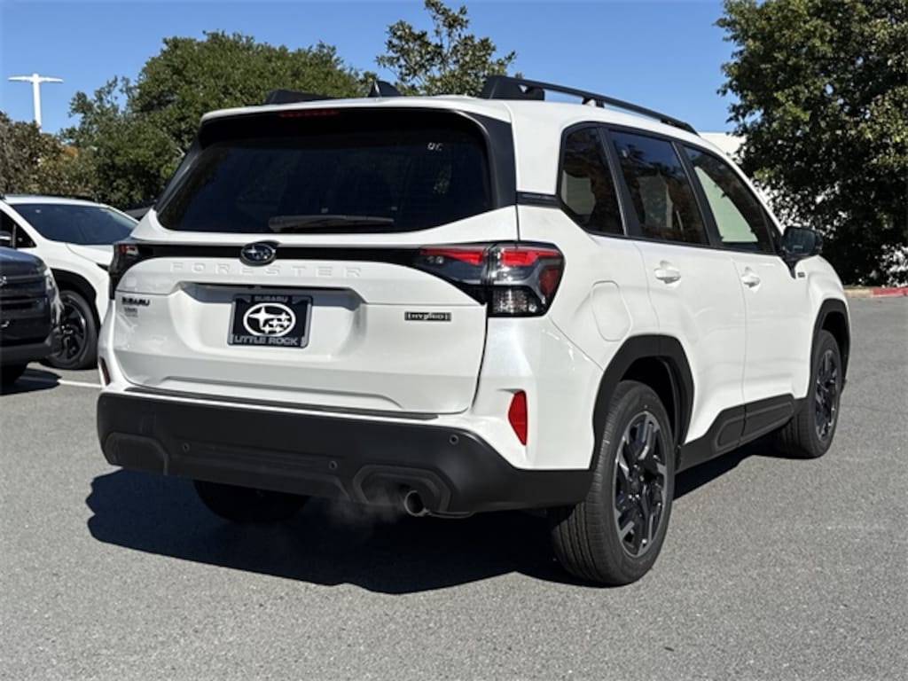 New 2025 Subaru Forester Hybrid Limited SUV