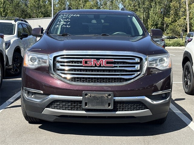 2017 Gmc Acadia SLE photo 2