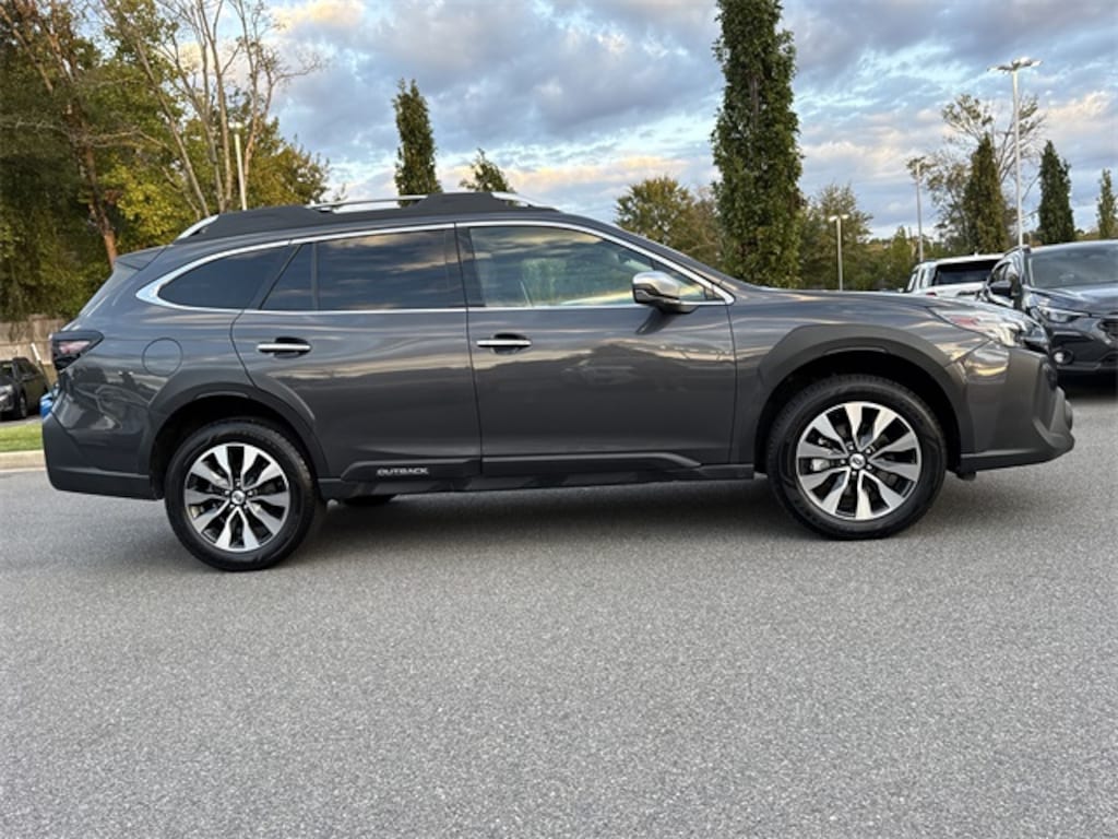 Used 2023 Subaru Outback Touring XT SUV