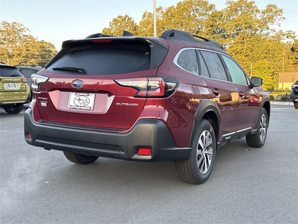 New 2025 Subaru Outback Premium SUV