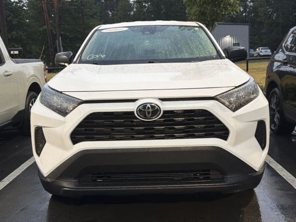 Used 2022 Toyota RAV4 LE SUV