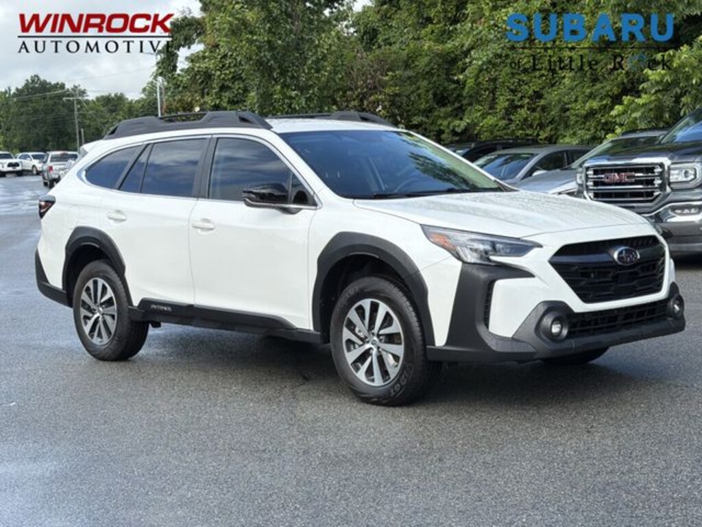 Used 2025 Subaru Outback Premium SUV
