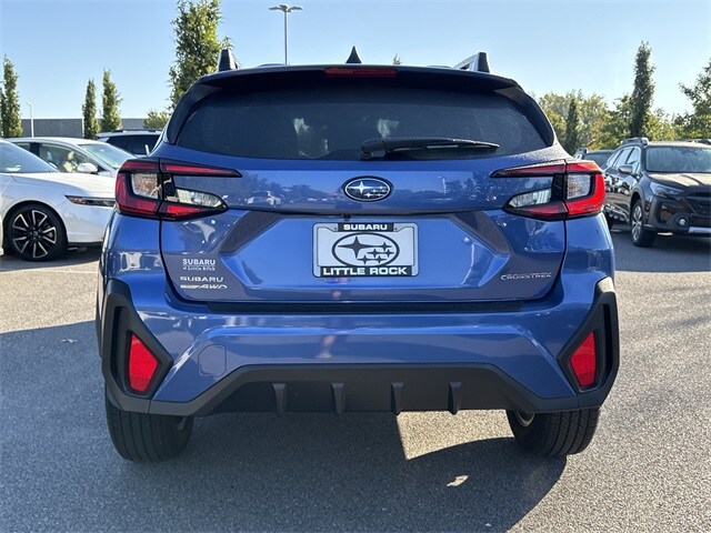 2025 Subaru Crosstrek Premium photo 4