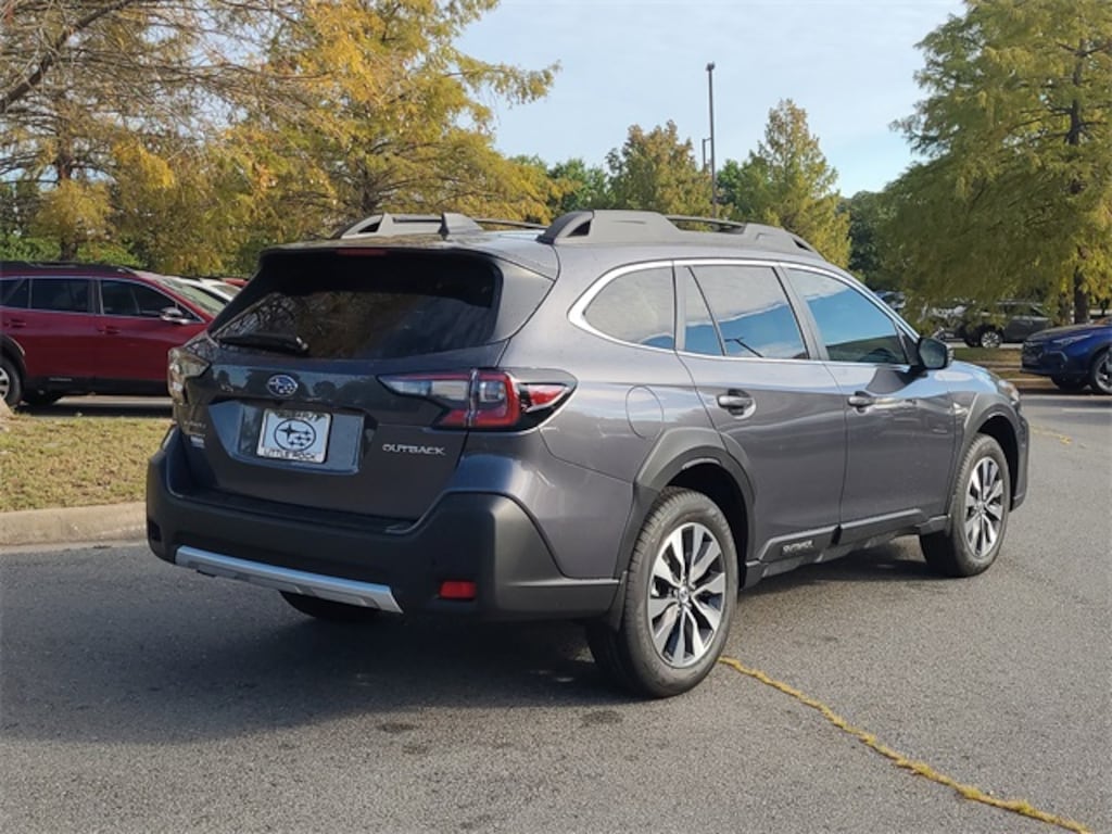New 2025 Subaru Outback Limited SUV
