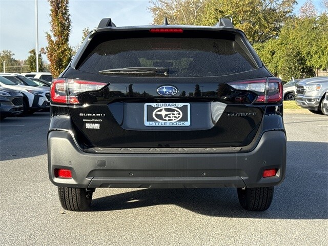 2025 Subaru Outback Onyx Edition photo 4