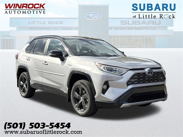 2021 Toyota RAV4 XSE's photo