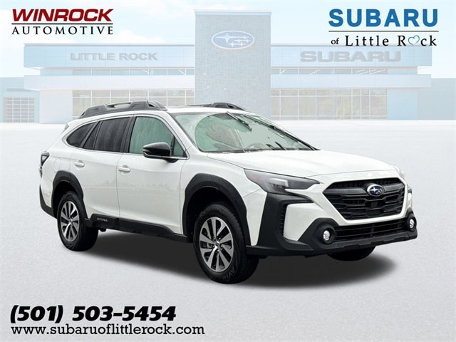 2025 Subaru Outback Premium's photo