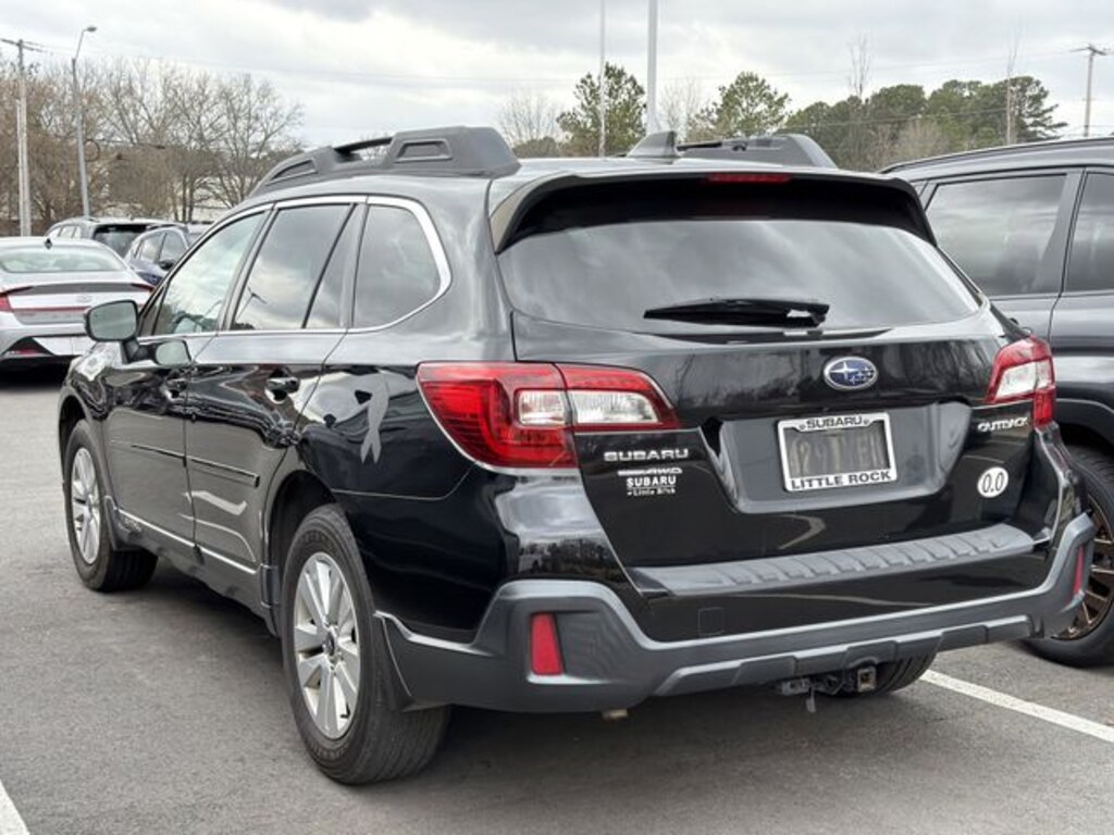 Used 2018 Subaru Outback 2.5i Premium SUV