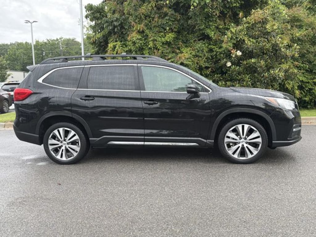 Used 2022 Subaru Ascent Limited SUV