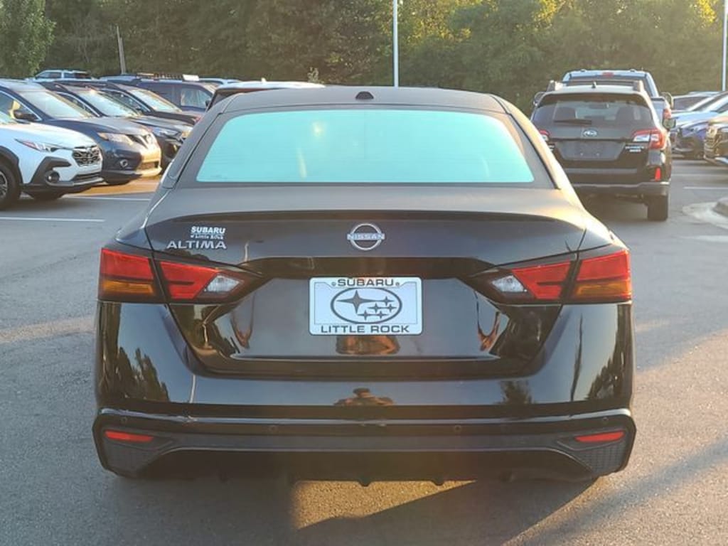 Used 2025 Nissan Altima 2.5 SV Sedan