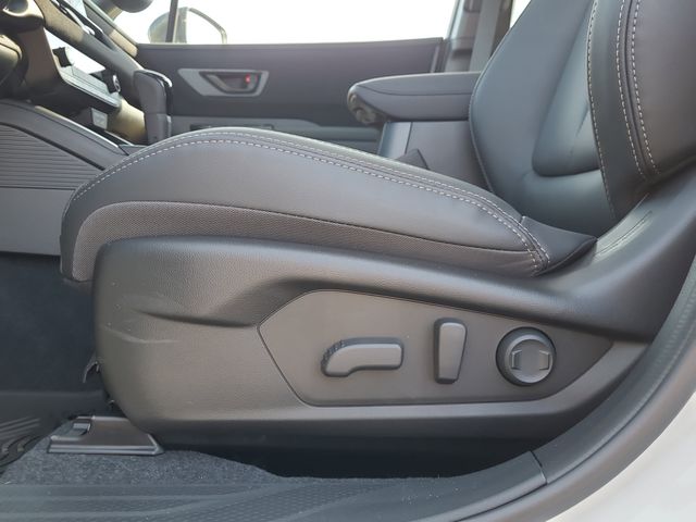 2026 Subaru Outback Limited - Photo 24