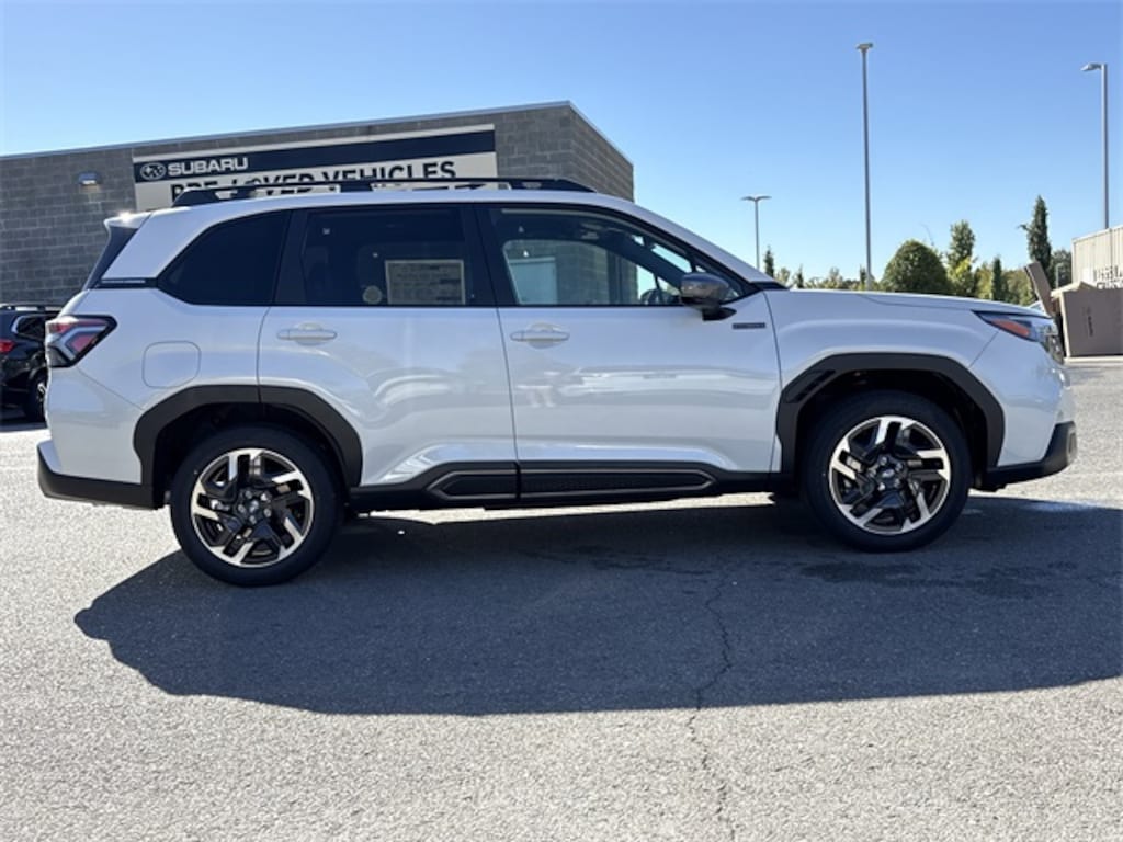 New 2025 Subaru Forester Hybrid Limited SUV
