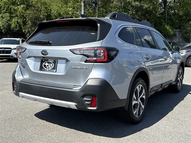 2021 Subaru Outback Limited photo 3